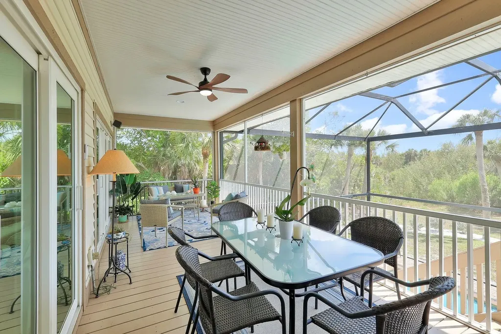 2130 Sunset Circle Sanibel FL 33957