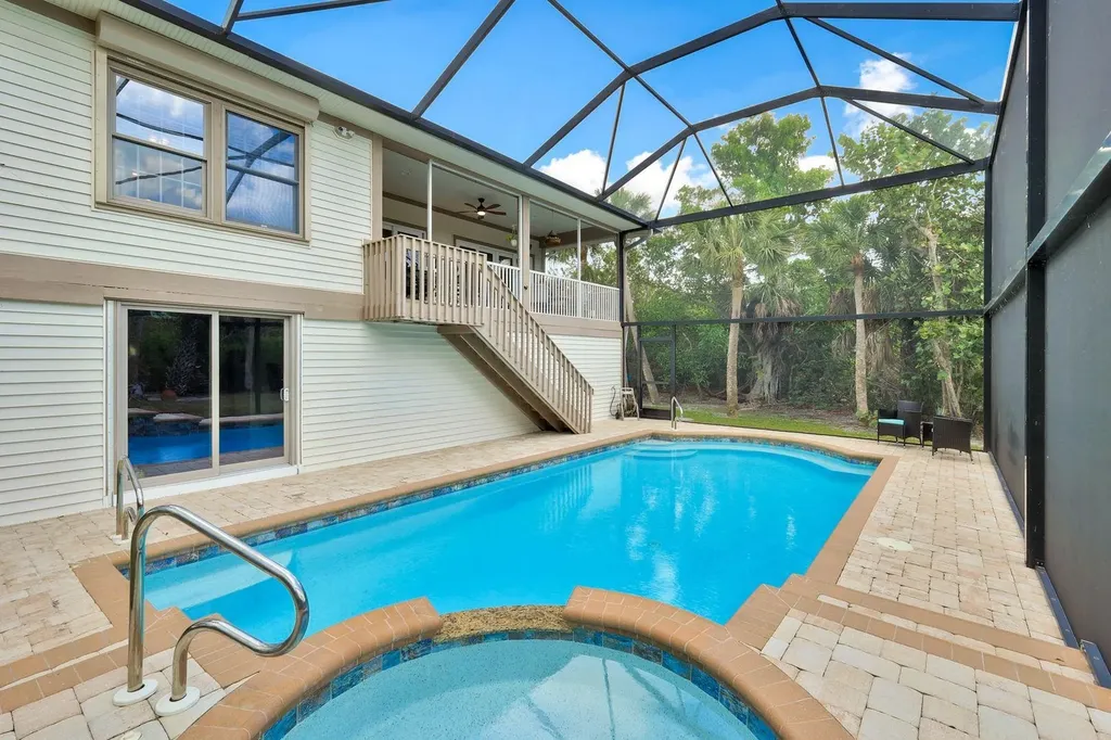 2130 Sunset Circle Sanibel FL 33957