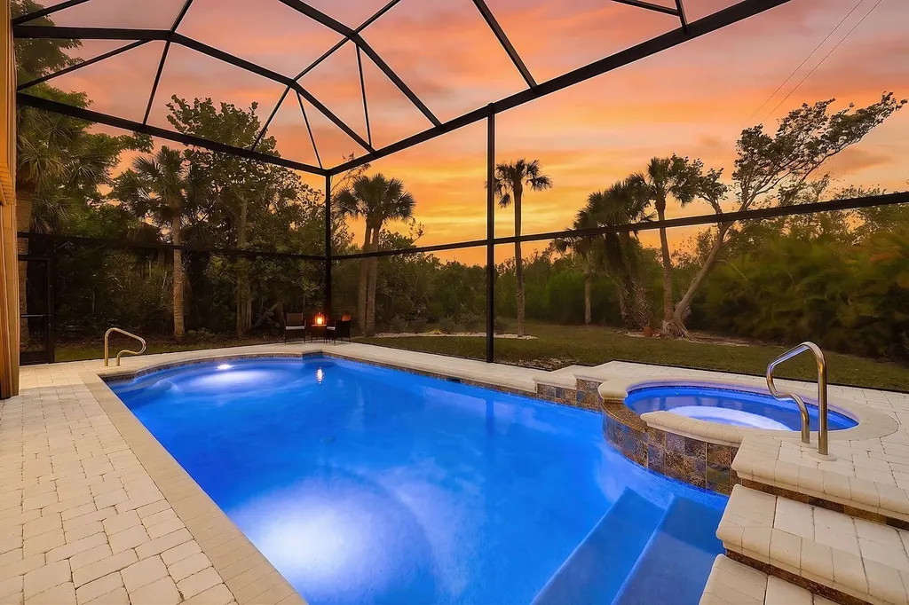 2130 Sunset Circle Sanibel FL 33957