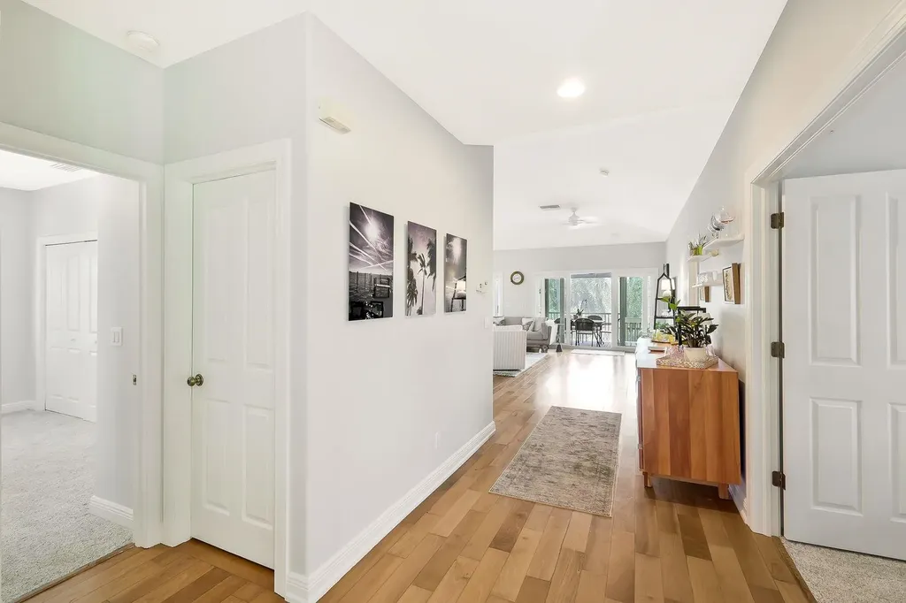 2130 Sunset Circle Sanibel FL 33957