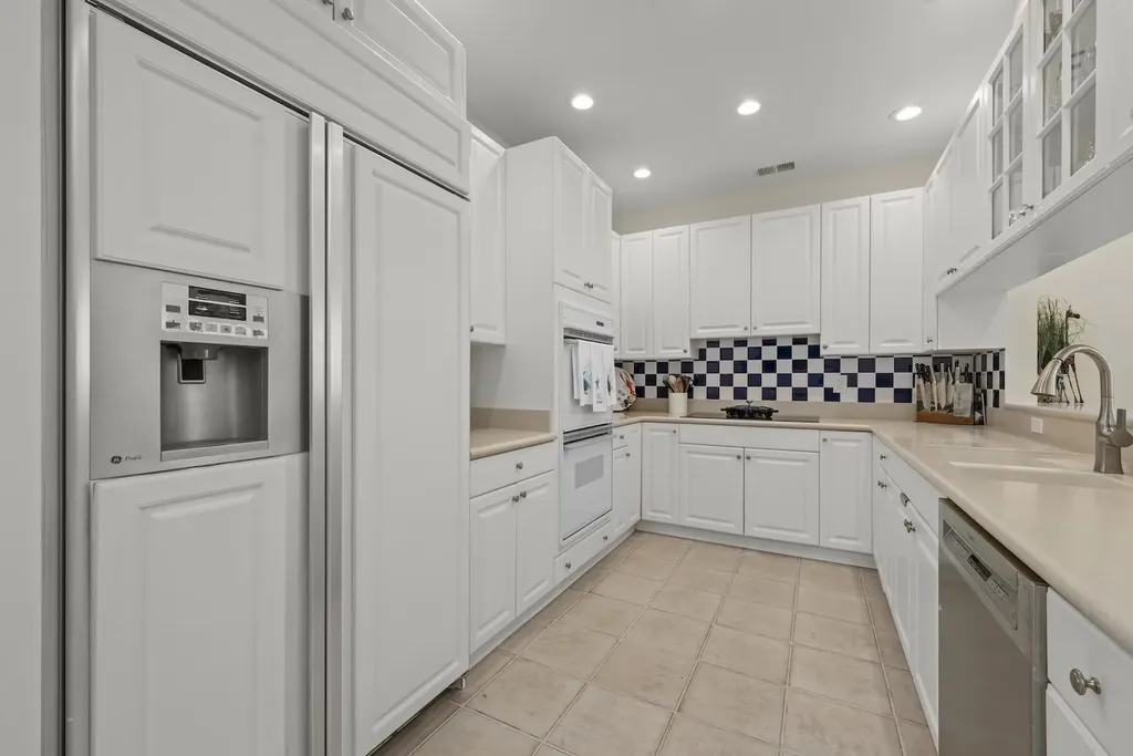 2548 Wulfert Road Sanibel FL 33957