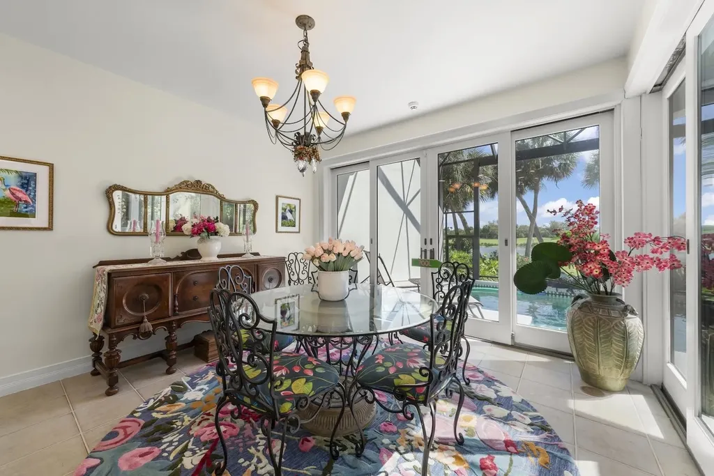2548 Wulfert Road Sanibel FL 33957