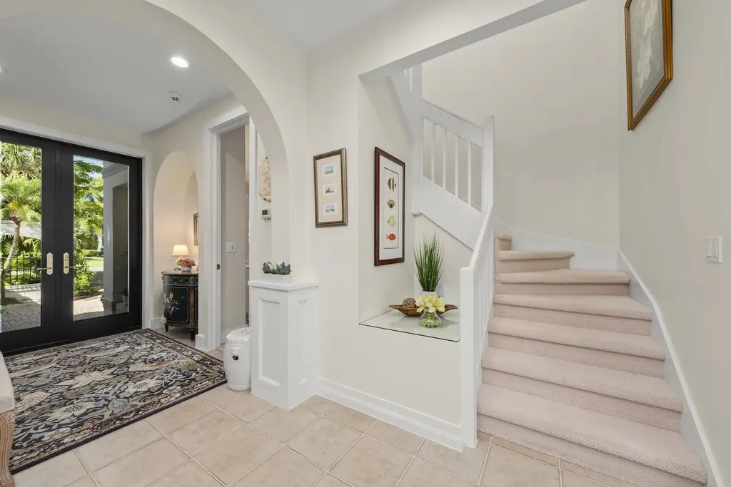 2548 Wulfert Road Sanibel FL 33957