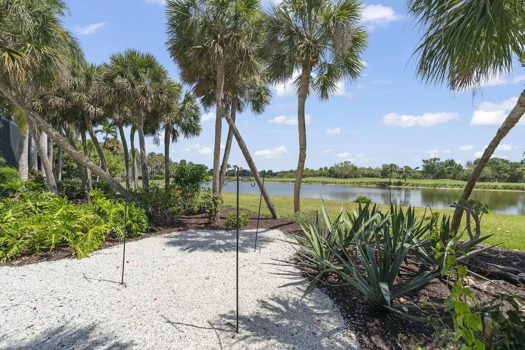 2548 Wulfert Road Sanibel FL 33957