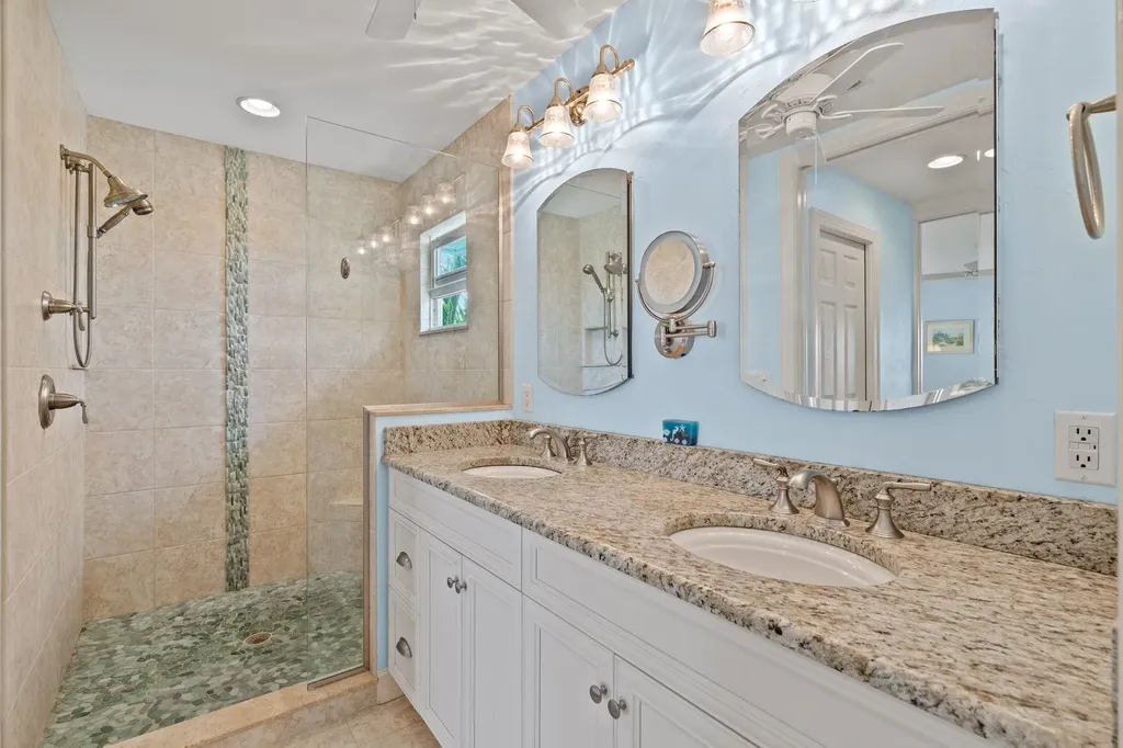 736 Durion Court Sanibel FL 33957