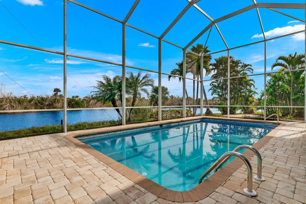 736 Durion Court Sanibel FL 33957