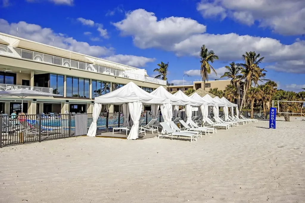 1401 Middle Gulf Drive Sanibel FL 33957