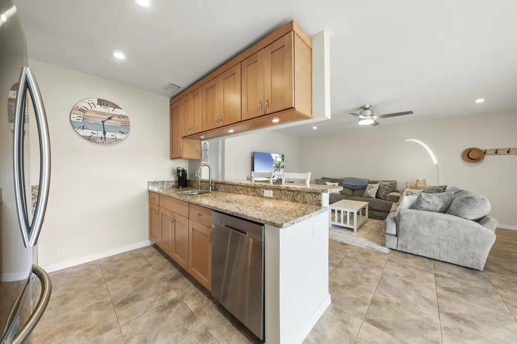 601 Periwinkle Way Sanibel FL 33957