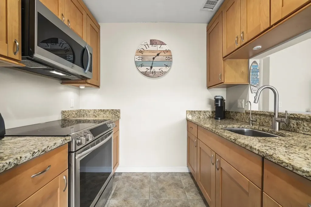 601 Periwinkle Way Sanibel FL 33957