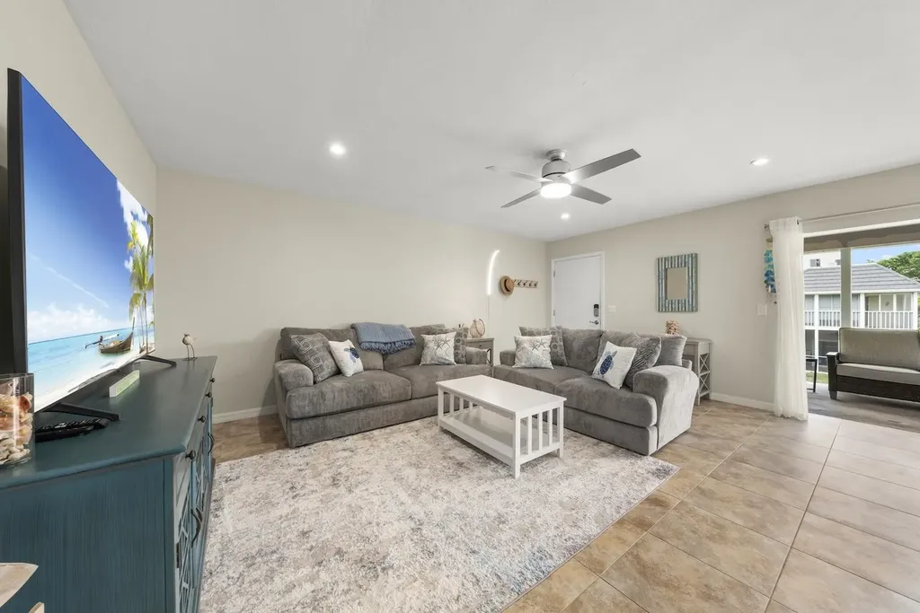 601 Periwinkle Way Sanibel FL 33957
