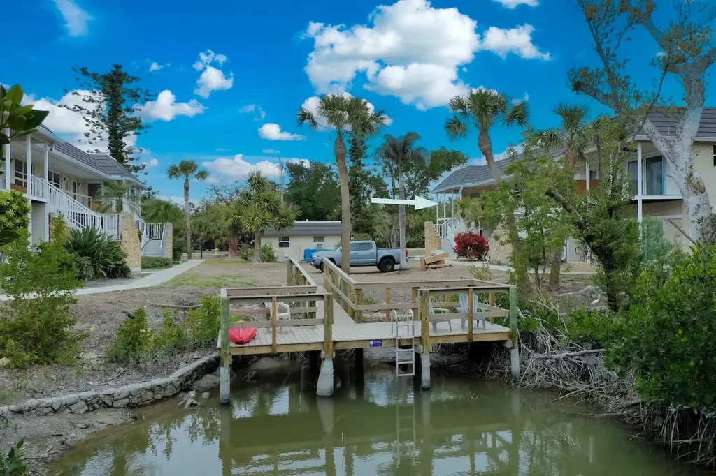 601 Periwinkle Way Sanibel FL 33957
