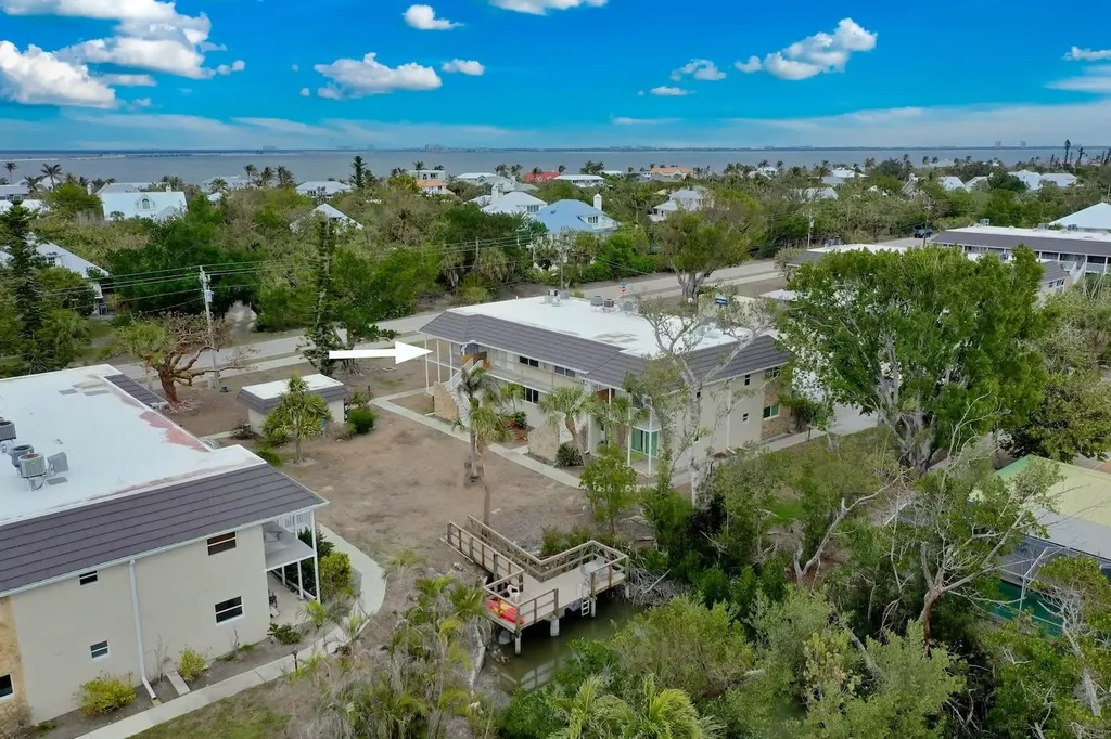 601 Periwinkle Way Sanibel FL 33957