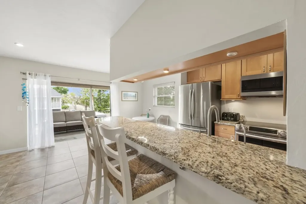 601 Periwinkle Way Sanibel FL 33957