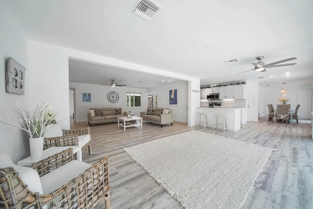 4639 Brainard Bayou Road Sanibel FL 33957