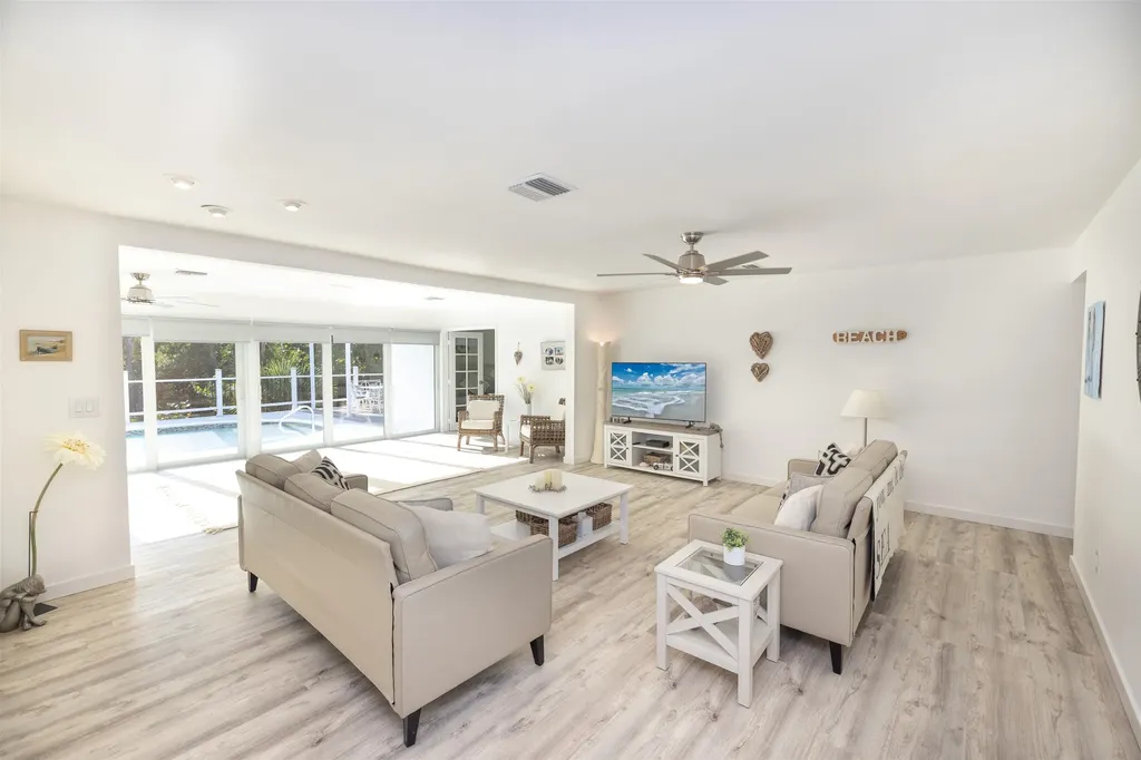 4639 Brainard Bayou Road Sanibel FL 33957