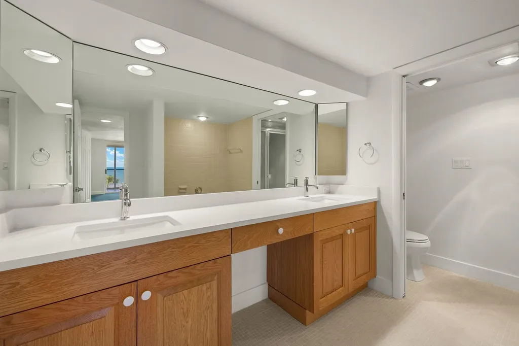 2915 W Gulf Drive Sanibel FL 33957