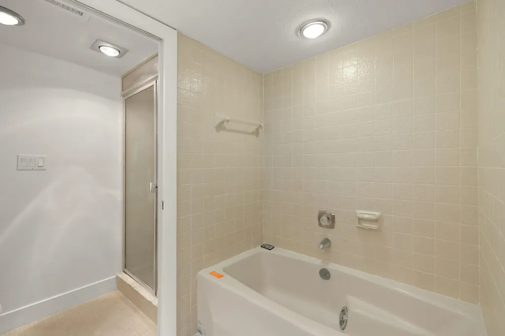 2915 W Gulf Drive Sanibel FL 33957