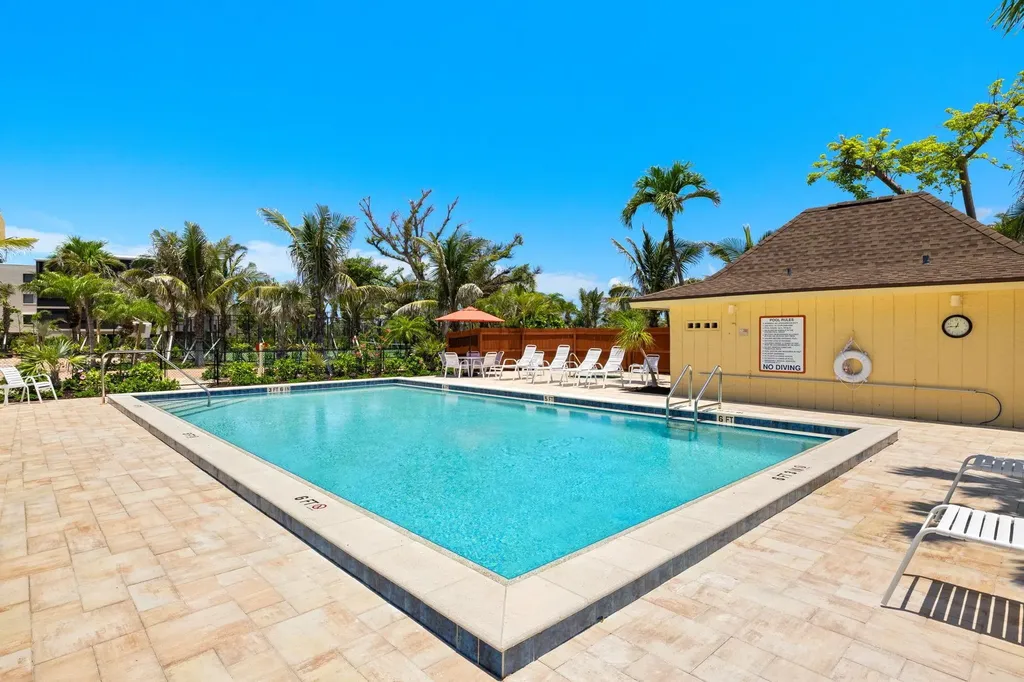 2915 W Gulf Drive Sanibel FL 33957