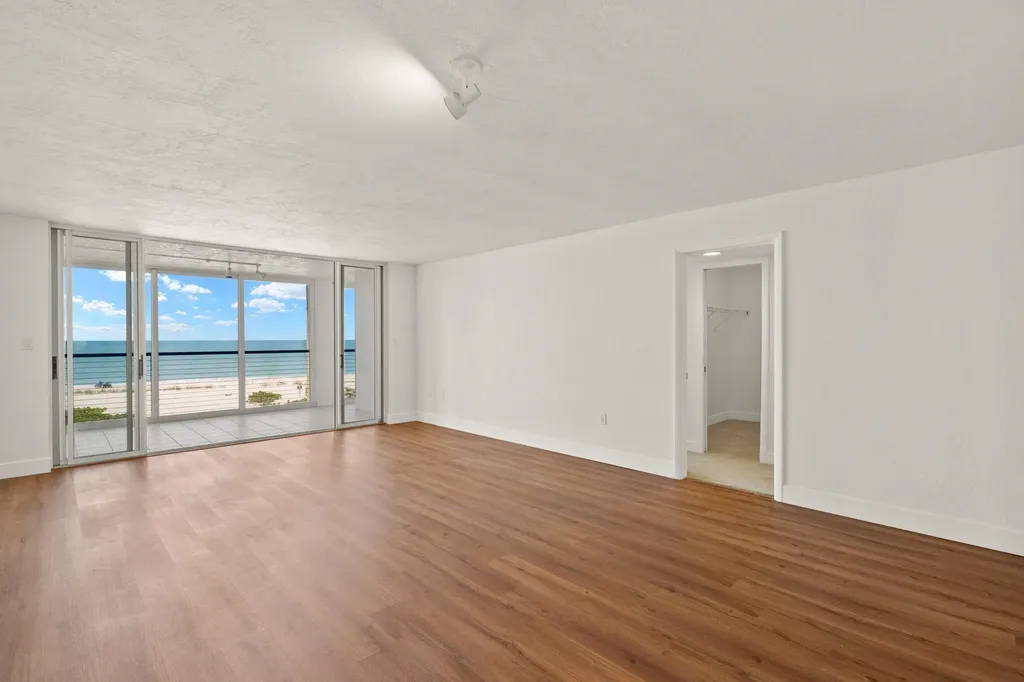 2915 W Gulf Drive Sanibel FL 33957