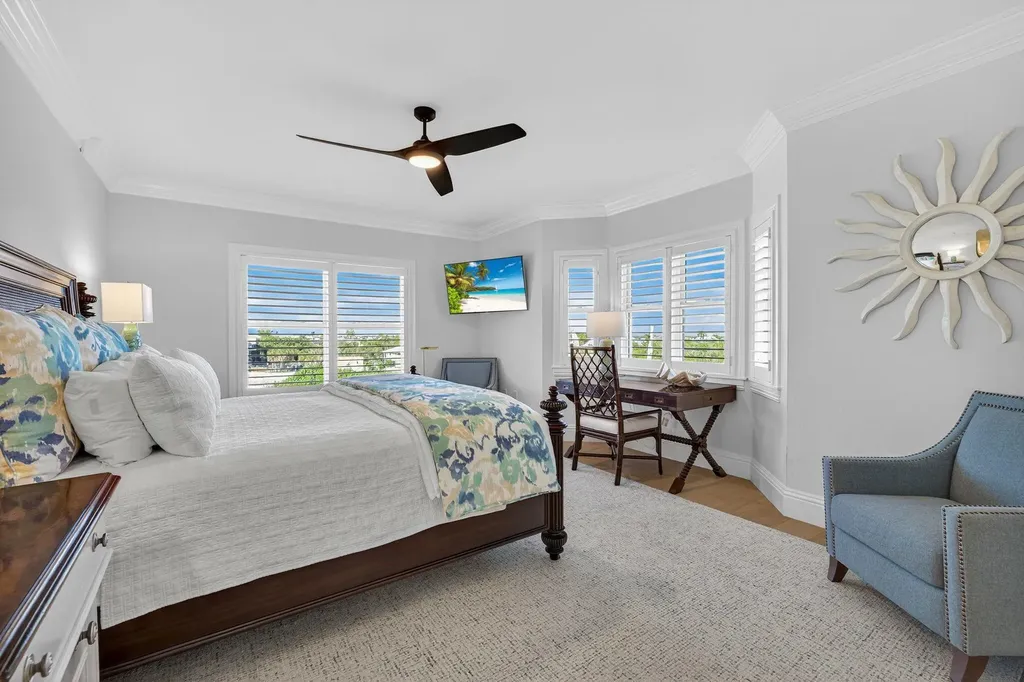 2549 W Gulf Drive Sanibel FL 33957