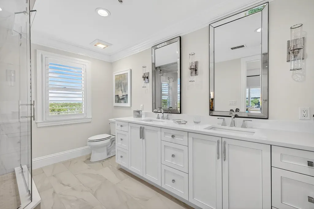 2549 W Gulf Drive Sanibel FL 33957