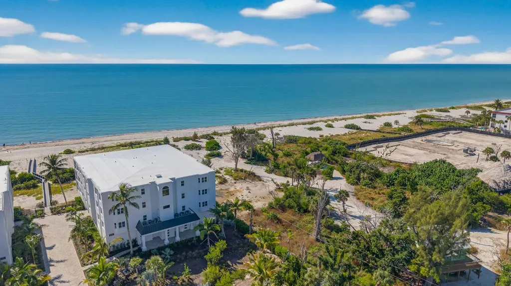 2549 W Gulf Drive Sanibel FL 33957