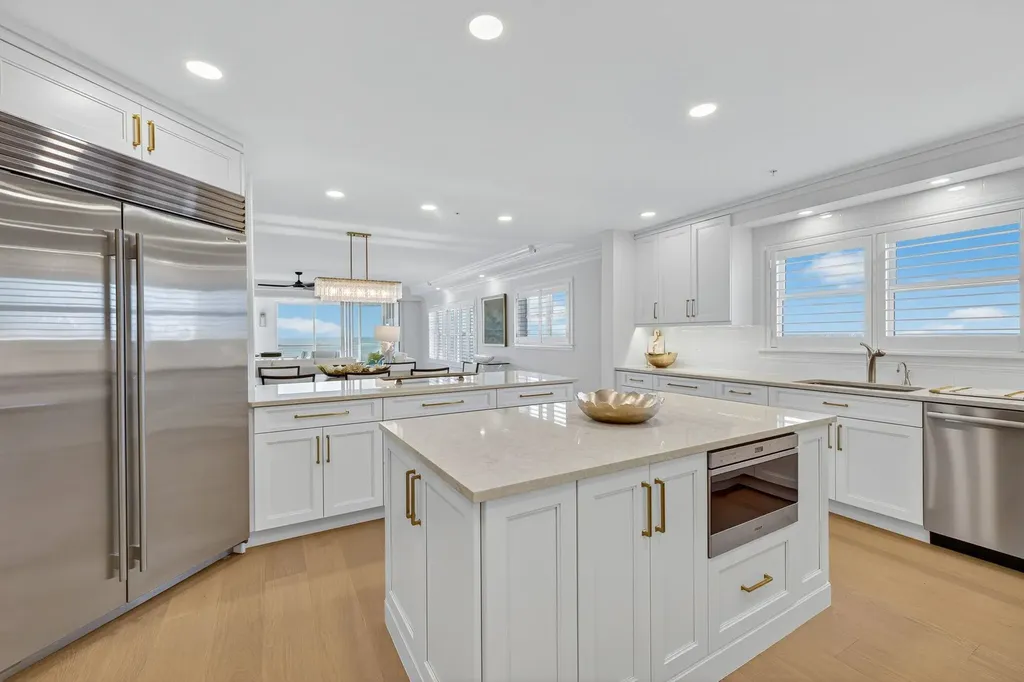 2549 W Gulf Drive Sanibel FL 33957