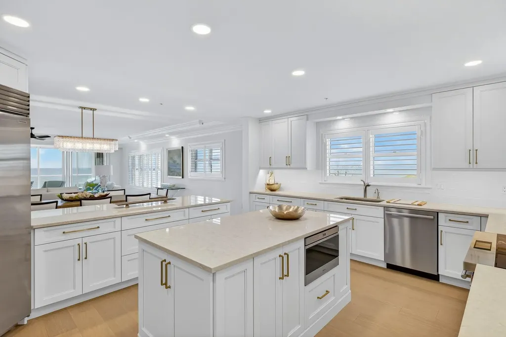 2549 W Gulf Drive Sanibel FL 33957