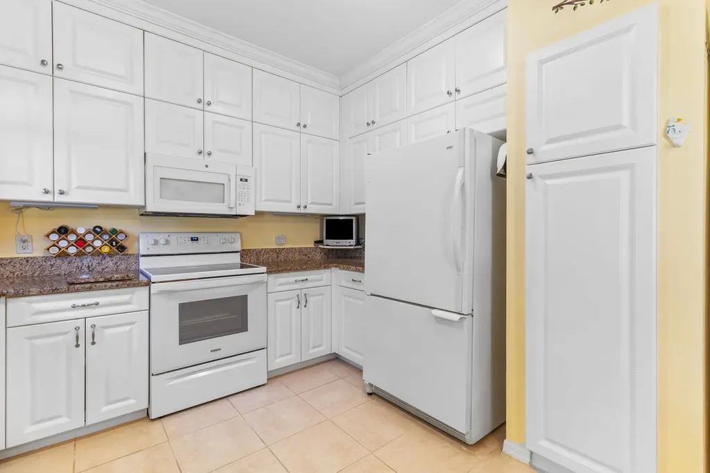 28060 Palmas Grandes Lane Bonita Springs FL 34135