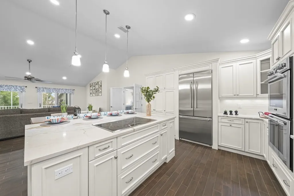 2596 Roosevelt Place Sanibel FL 33957