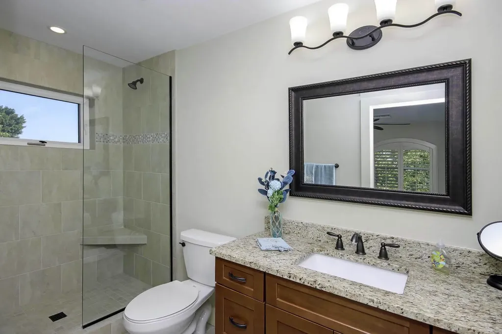 1310 Par View Drive Sanibel FL 33957