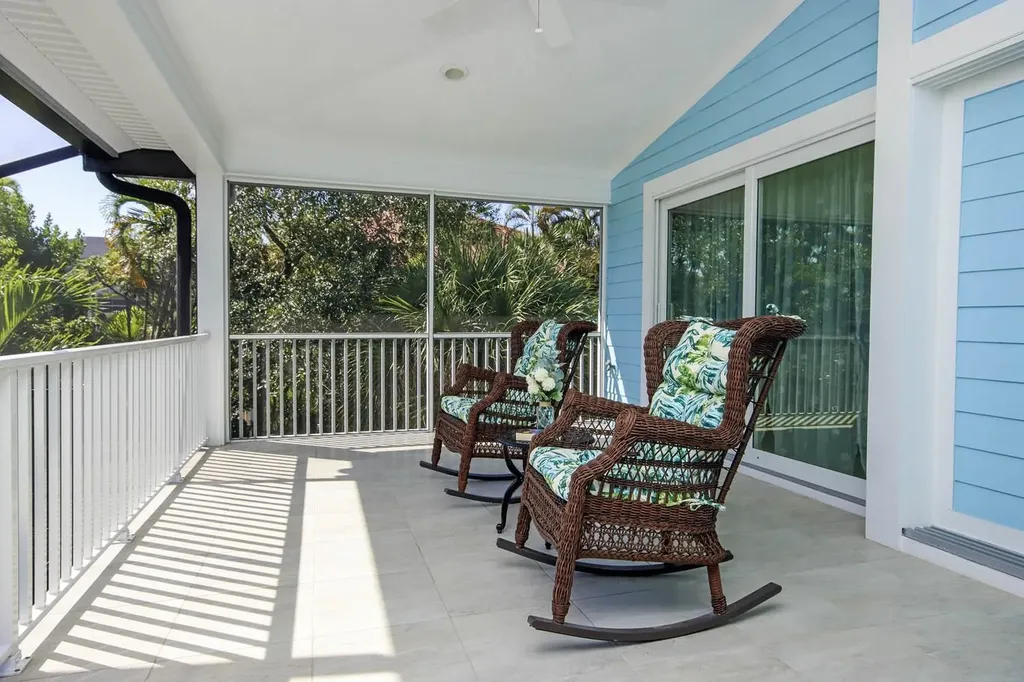 1310 Par View Drive Sanibel FL 33957