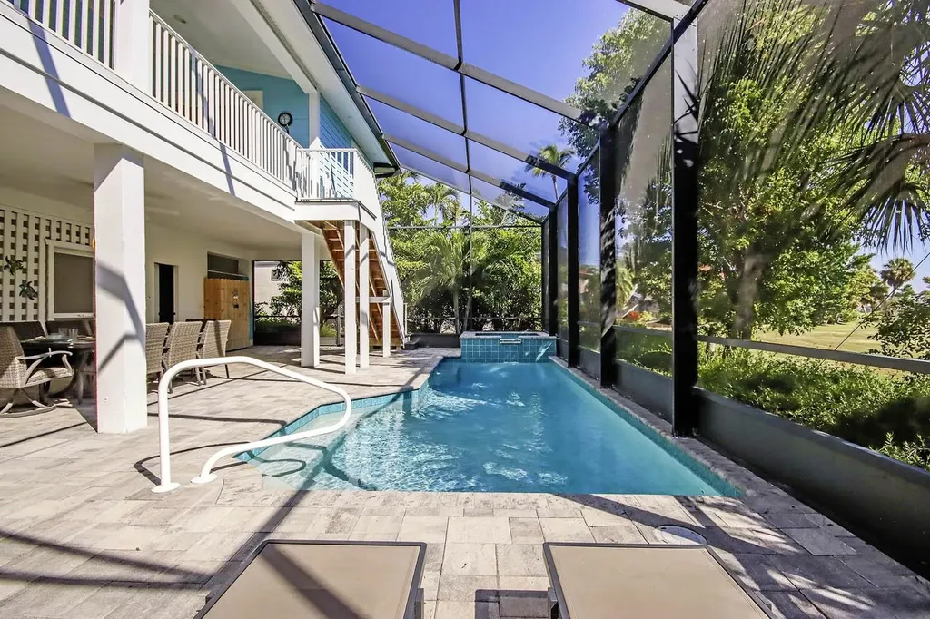 1310 Par View Drive Sanibel FL 33957