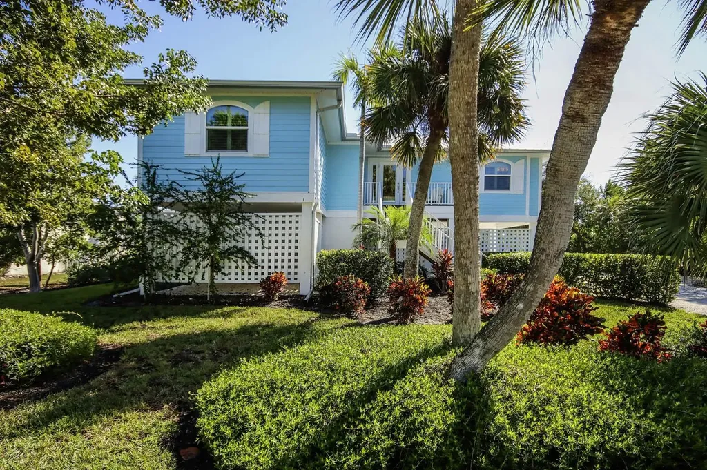 1310 Par View Drive Sanibel FL 33957