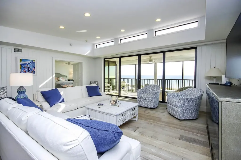 2629 W. Gulf Drive Sanibel FL 33957