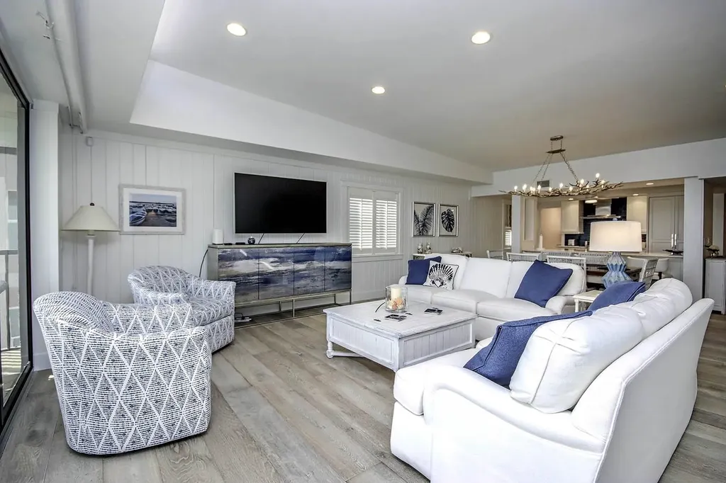 2629 W. Gulf Drive Sanibel FL 33957