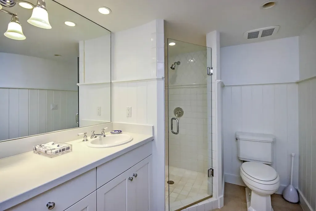 2629 W. Gulf Drive Sanibel FL 33957