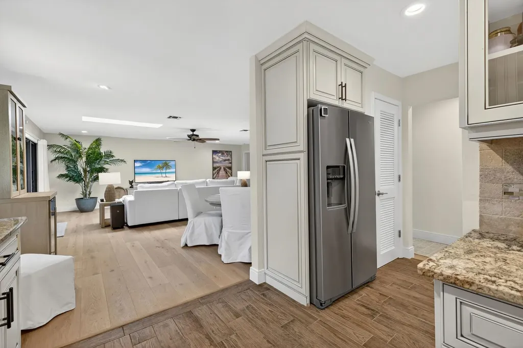 3990 Coquina Drive Sanibel FL 33957