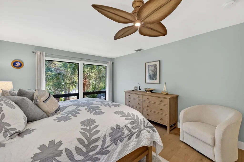 3990 Coquina Drive Sanibel FL 33957