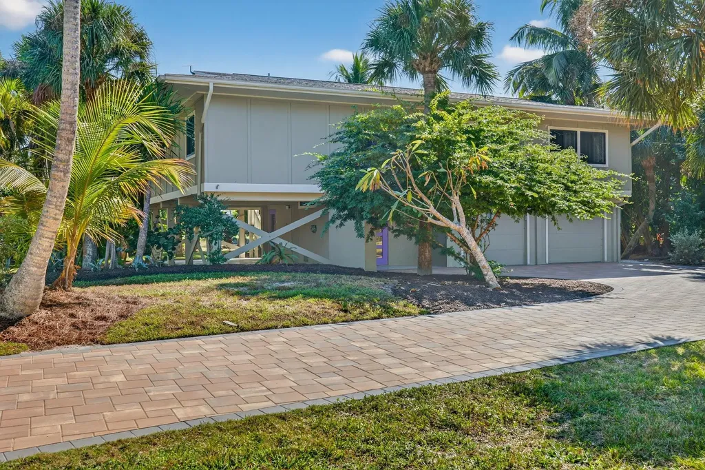 3990 Coquina Drive Sanibel FL 33957