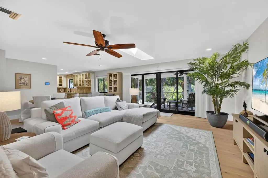 3990 Coquina Drive Sanibel FL 33957