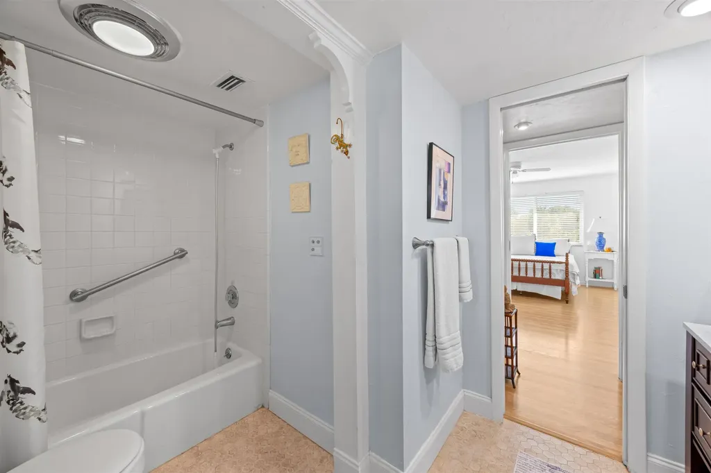 740 Elinor Way Sanibel FL 33957