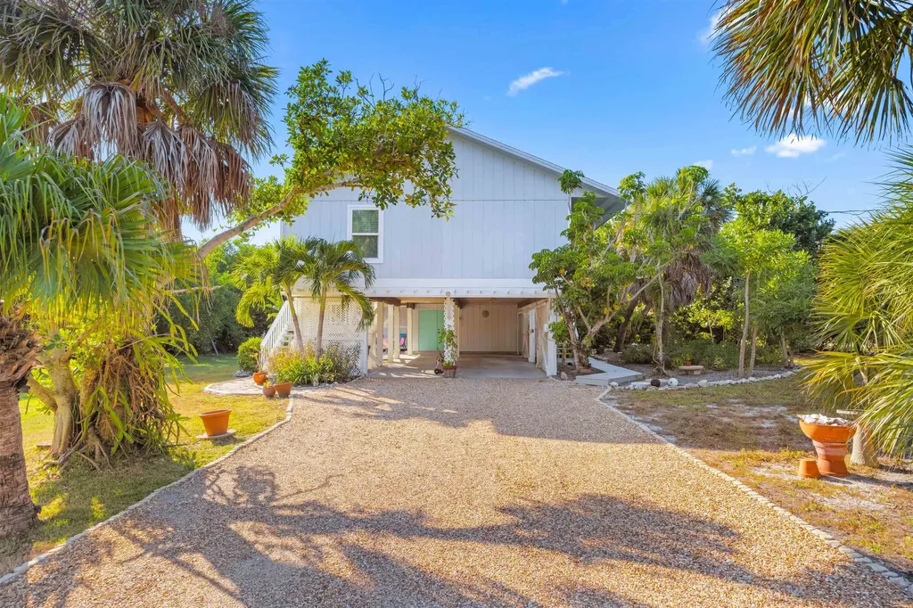 740 Elinor Way Sanibel FL 33957