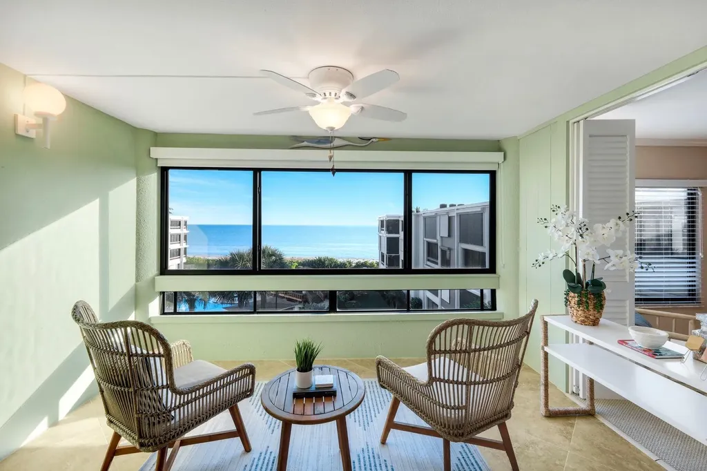 2777 W Gulf Drive Sanibel FL 33957