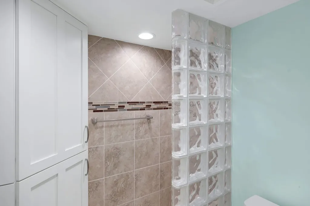 2777 W Gulf Drive Sanibel FL 33957