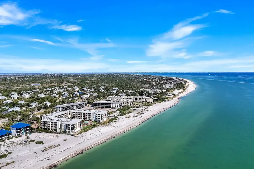 2777 W Gulf Drive Sanibel FL 33957