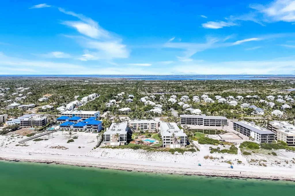 2777 W Gulf Drive Sanibel FL 33957