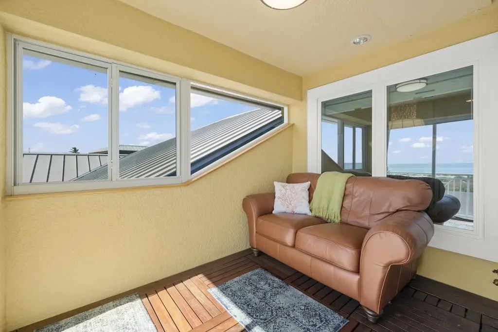 4725 Rue Belle Mer Sanibel FL 33957