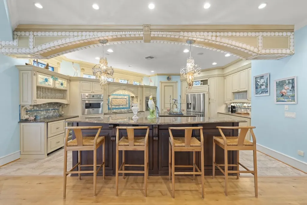 4725 Rue Belle Mer Sanibel FL 33957