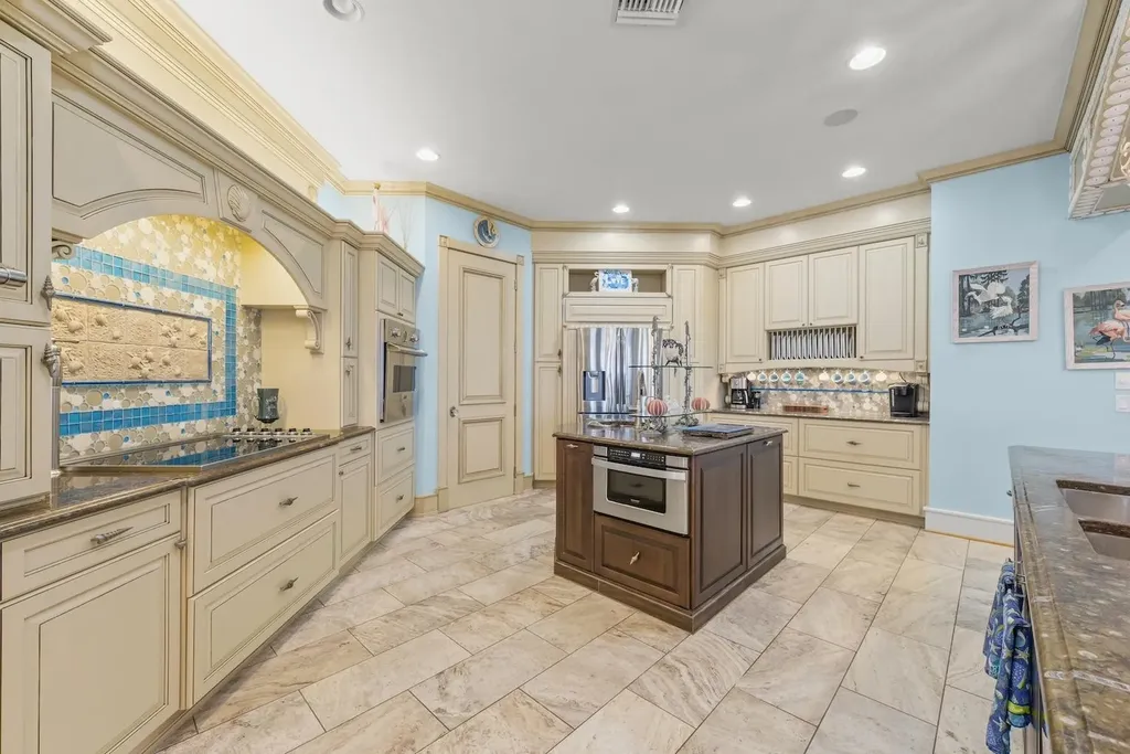 4725 Rue Belle Mer Sanibel FL 33957